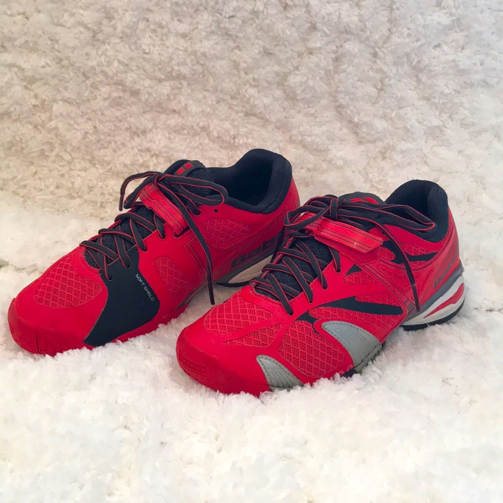 Babolat red size 7 soft shield court shoes